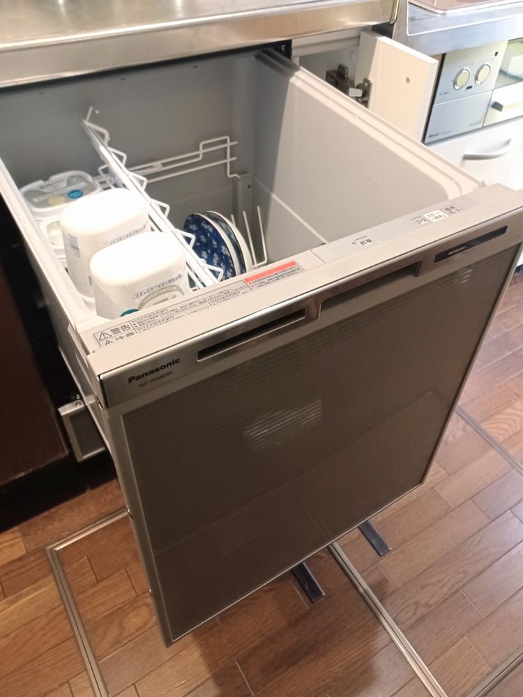 正規品好評新品・ストアパナソニック 食器洗い乾燥機 NP-45MC6T 食器洗い乾燥機