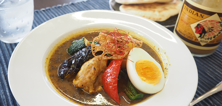 食欲が湧かない暑い日はスープカレーがおすすめ スパイスと夏野菜でおいしく夏バテ予防